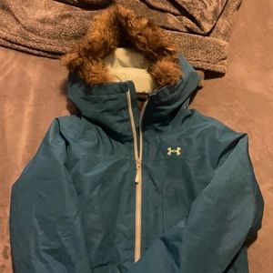 Under armour cold gear with faux fur hood